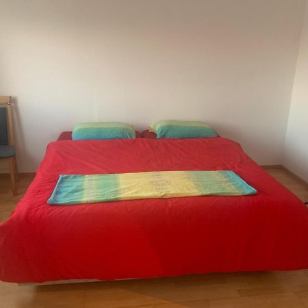 Sehr Schone Zimmer 1 In Wien Favoriten Bagian luar foto